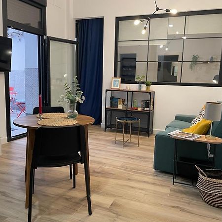 Apartamentos Sol Y Luna La Linea de la Concepcion Ngoại thất bức ảnh