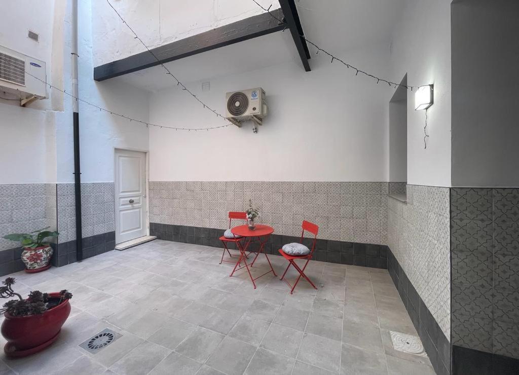Apartamentos Sol Y Luna La Linea de la Concepcion Ngoại thất bức ảnh