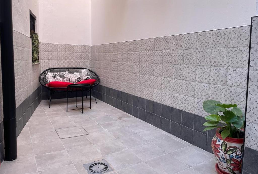 Apartamentos Sol Y Luna La Linea de la Concepcion Ngoại thất bức ảnh