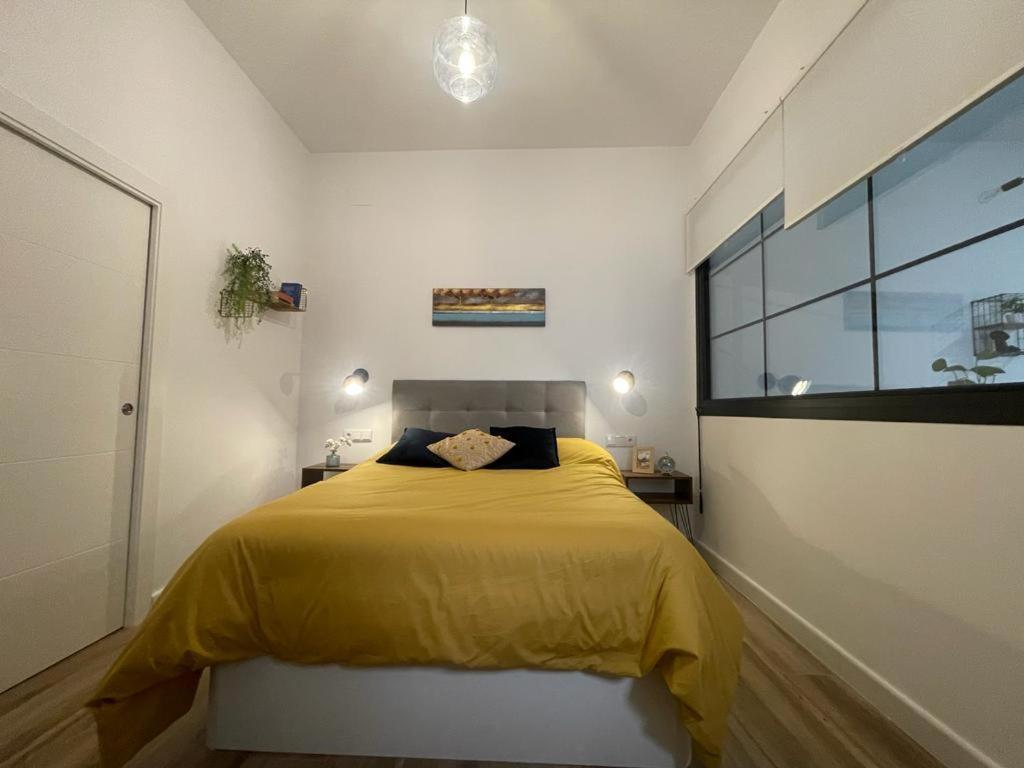 Apartamentos Sol Y Luna La Linea de la Concepcion Ngoại thất bức ảnh