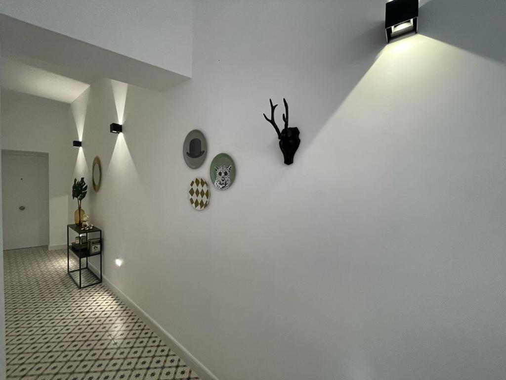 Apartamentos Sol Y Luna La Linea de la Concepcion Ngoại thất bức ảnh